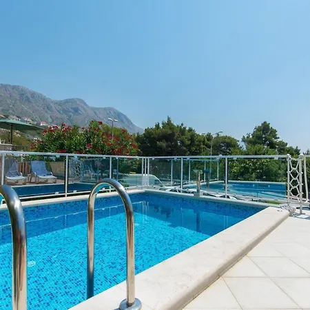 With A Swimming Pool Mlini, Dubrovnik - 9009 Διαμέρισμα *