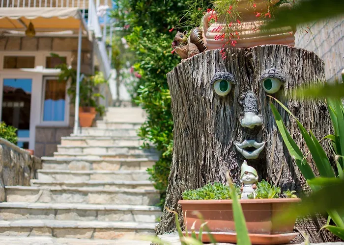 Apartamento With A Swimming Pool Mlini, Dubrovnik - 9009